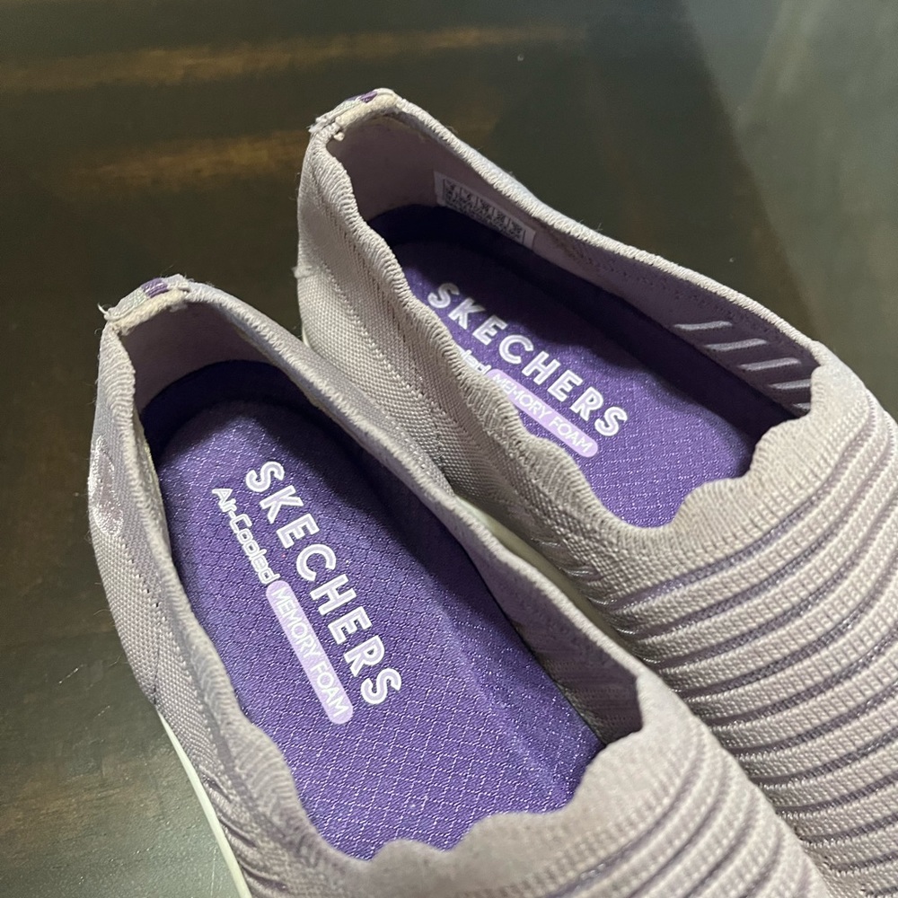 Skechers With Air-Cooled Memory Form Platform Sho… - image 8